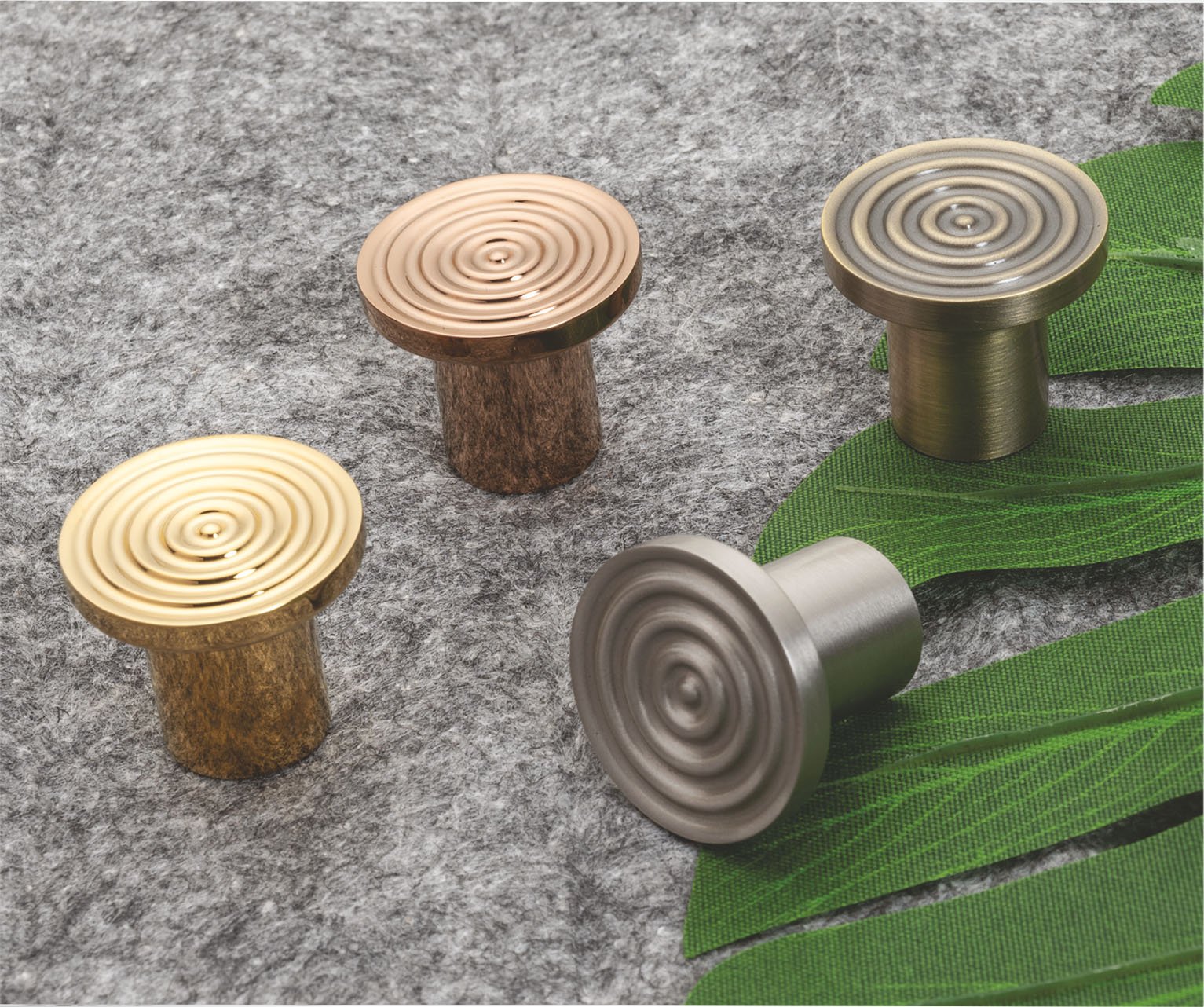 Knobs by Decor Hardware
