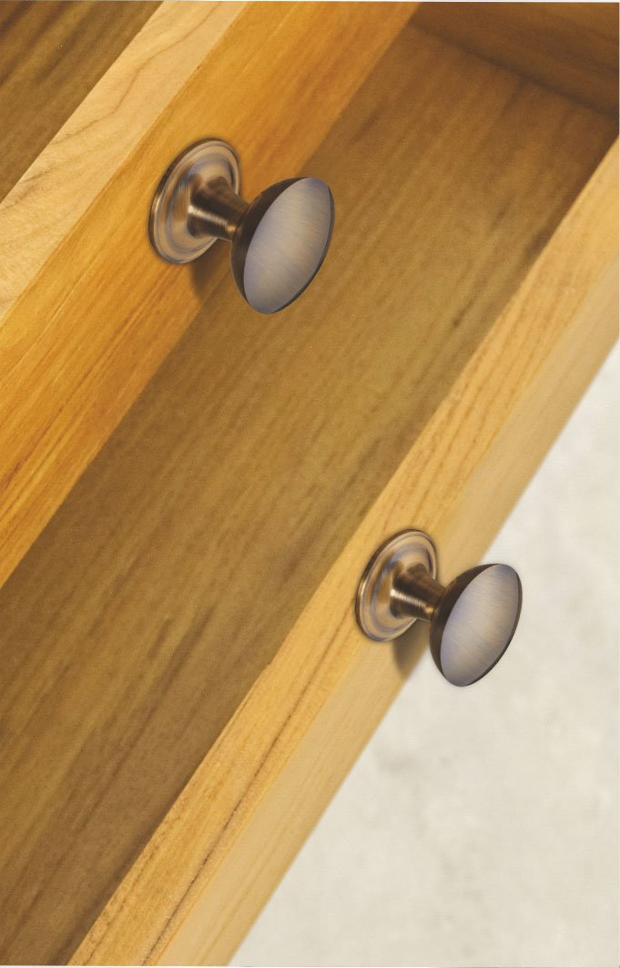 Knobs by Decor Hardware
