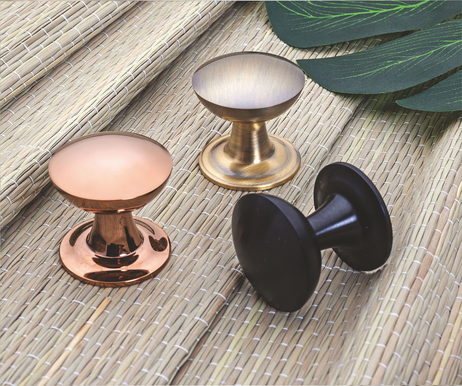 Knobs by Decor Hardware