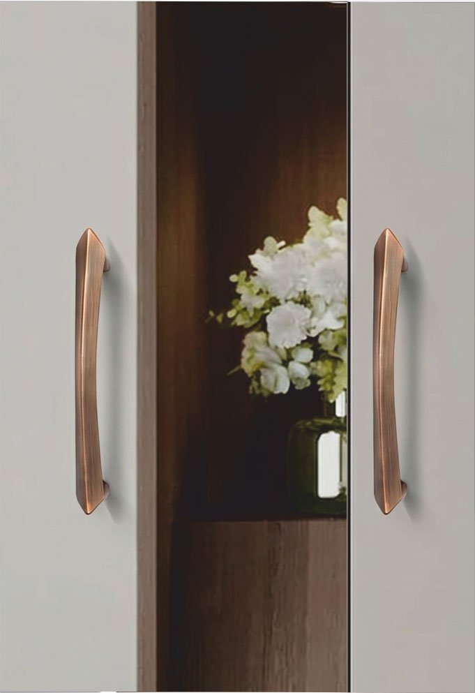 Cabinet & Wardrobe Pulls by Decor Hardware